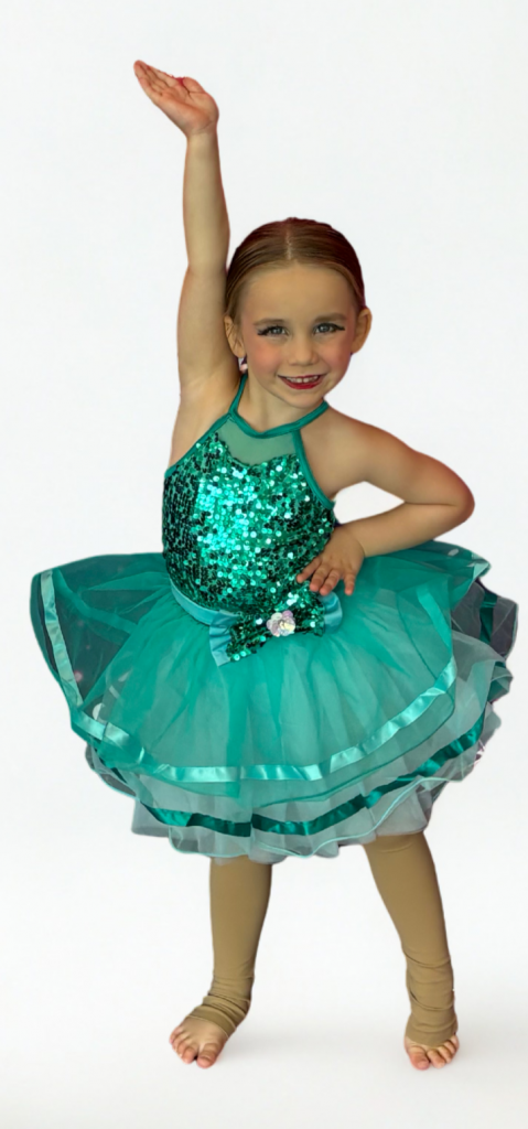 Young dancers in green costume